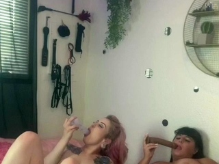 Beautiful babe with big boobs toying her round ass