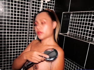 Bubble butt Thai amateur bar girl fuck