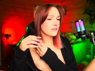 Cute Redhead Teen Masturbating Slutcamzz