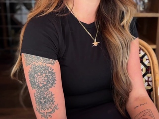 Having To Date Stunning Babe Bella Mia In Paris