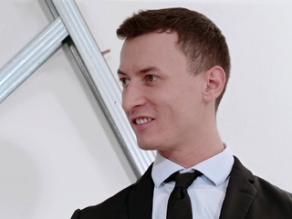 Horny Babe Expertly Handles Hard Cock