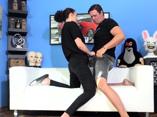 Hot Czech babe wants to fuck with a pro