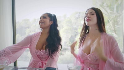 She calls Five Giant Cocks for Brutal Double Interracial GangBang – Yasmina Khan and Rossa Vax