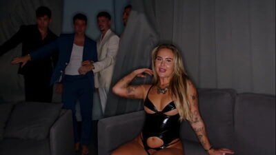 Triple penetration! Submissive Blonde gets Destroyed by Four Cocks in Hardcore Gangbang – Ali Rose