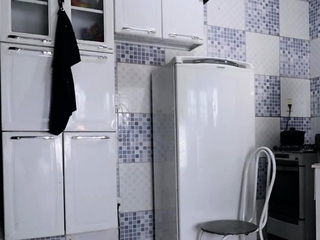 Visited friend’s mansion to flaunt my hottest butt –